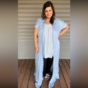 Long light blue, button up short sleeve kimono